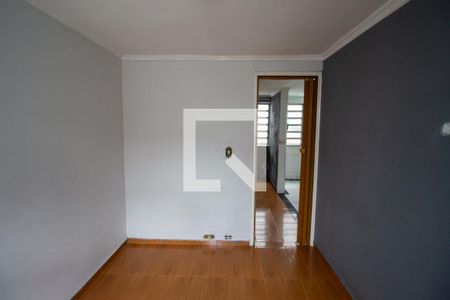 Quarto 1 de apartamento para alugar com 2 quartos, 48m² em Conjunto Residencial José Bonifácio, São Paulo