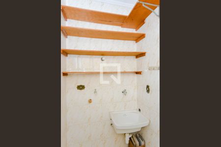 Apartamento para alugar com 72m², 2 quartos e 1 vaga Apartamento para alugar com 72m², 2 quartos e 1 vagaÁrea de Serviço