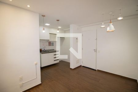 Apartamento à venda com 45m², 2 quartos e 1 vagaSala e cozinha