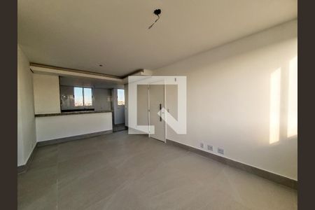 Sala de apartamento à venda com 2 quartos, 65m² em Ipiranga, Belo Horizonte