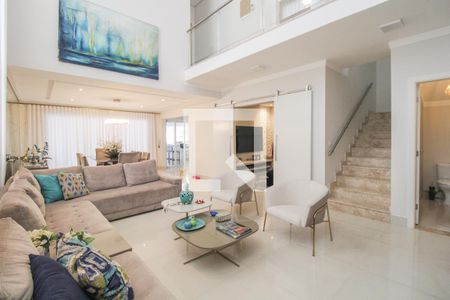 Casa à venda com 340m², 4 quartos e 4 vagasSala de Estar