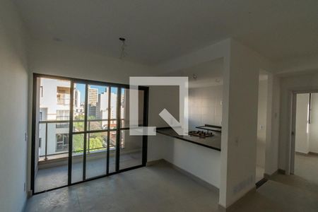 Sala de Estar/Jantar  de apartamento à venda com 1 quarto, 60m² em Bosque, Campinas