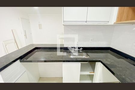 Sala - Sala de Jantar - Cozinha de apartamento para alugar com 2 quartos, 65m² em Jardim, Santo André