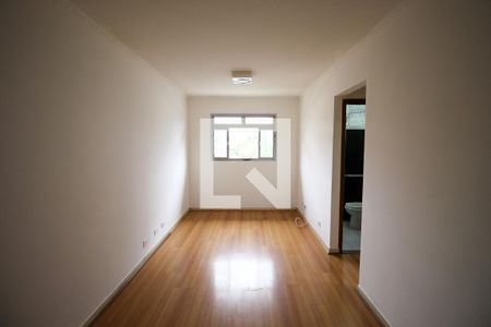 Sala de apartamento à venda com 2 quartos, 60m² em Vila Carmosina, São Paulo