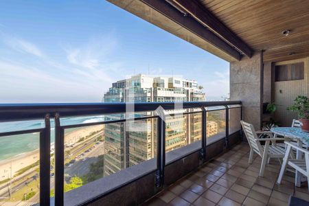 Varanda  de apartamento à venda com 4 quartos, 141m² em Barra da Tijuca, Rio de Janeiro