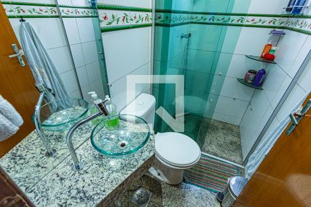 Banheiro de apartamento à venda com 3 quartos, 70m² em Copacabana, Belo Horizonte