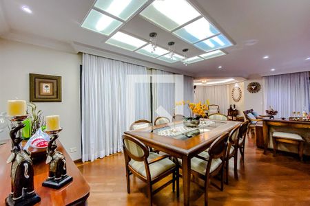 Sala de apartamento à venda com 4 quartos, 241m² em Tatuapé, São Paulo