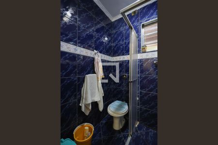 Casa à venda com 150m², 3 quartos e 2 vagas Casa à venda com 150m², 3 quartos e 2 vagasCasa 1 - Banheiro