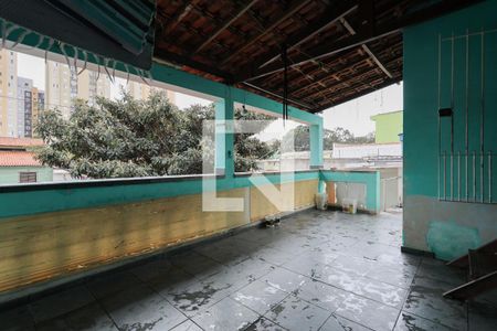 Casa à venda com 150m², 3 quartos e 2 vagas Casa à venda com 150m², 3 quartos e 2 vagasCasa 2 - Quintal/Área de serviço