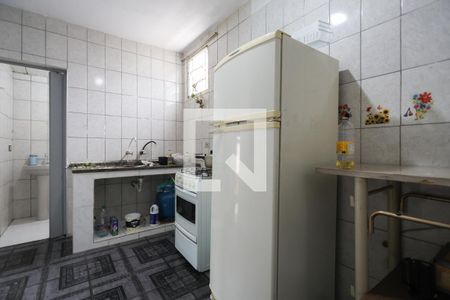 Casa à venda com 150m², 3 quartos e 2 vagas Casa à venda com 150m², 3 quartos e 2 vagasCasa 2 - Cozinha