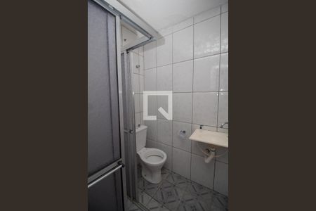 Banheiro de casa para alugar com 1 quarto, 20m² em Jardim Bela Vista (zona Norte), São Paulo