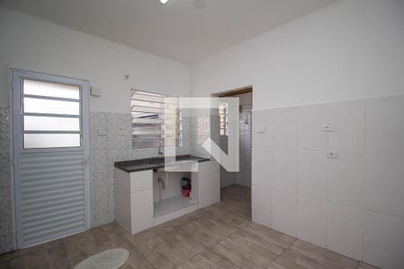 Cozinha de casa para alugar com 1 quarto, 20m² em Jardim Bela Vista (zona Norte), São Paulo