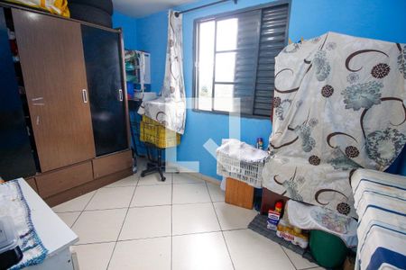 Quarto 2 de apartamento à venda com 2 quartos, 52m² em Jardim Mirna, Taboão da Serra