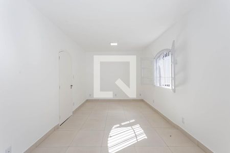 Suíte 1 de casa à venda com 3 quartos, 270m² em Vila Liviero, São Paulo