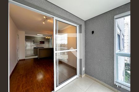 Sacada de apartamento para alugar com 2 quartos, 61m² em Chácara Santo Antônio (zona Sul), São Paulo
