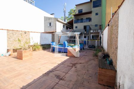 Quintal de casa à venda com 4 quartos, 351m² em Paraíso, Santo André