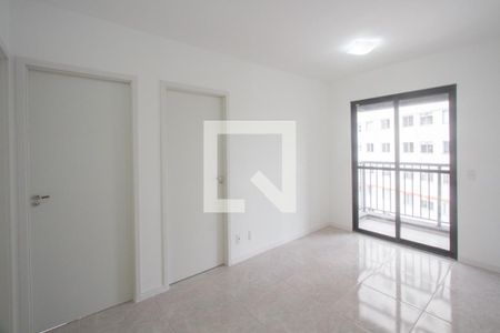 Sala de apartamento para alugar com 2 quartos, 42m² em Parque Maria Helena, São Paulo