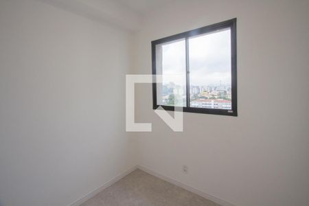 Quarto 2 de apartamento para alugar com 2 quartos, 42m² em Parque Maria Helena, São Paulo