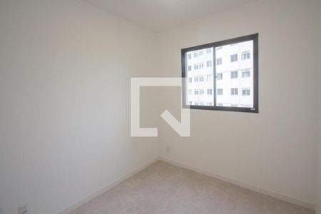 Quarto 1 de apartamento para alugar com 2 quartos, 42m² em Parque Maria Helena, São Paulo