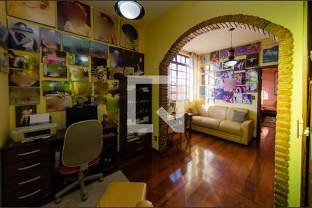 Sala de casa para alugar com 4 quartos, 250m² em Padre Eustáquio, Belo Horizonte