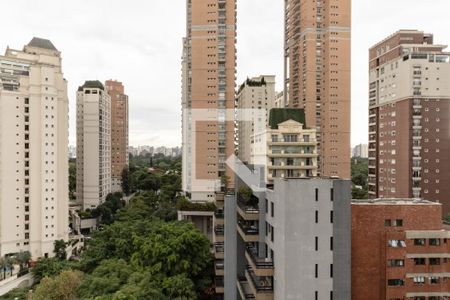 Sacada de apartamento à venda com 2 quartos, 112m² em Moema, São Paulo