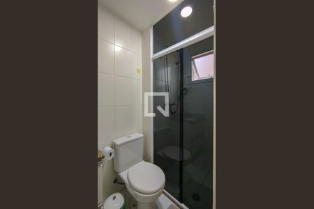 Apartamento à venda com 145m², 3 quartos e 3 vagas Apartamento à venda com 145m², 3 quartos e 3 vagasBanheiro da Suíte 2