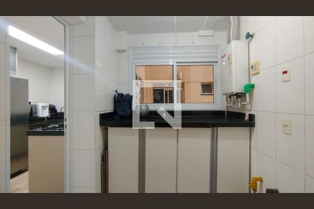 Apartamento à venda com 145m², 3 quartos e 3 vagas Apartamento à venda com 145m², 3 quartos e 3 vagasÁrea de Serviço