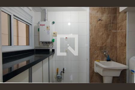 Apartamento à venda com 145m², 3 quartos e 3 vagas Apartamento à venda com 145m², 3 quartos e 3 vagasÁrea de Serviço