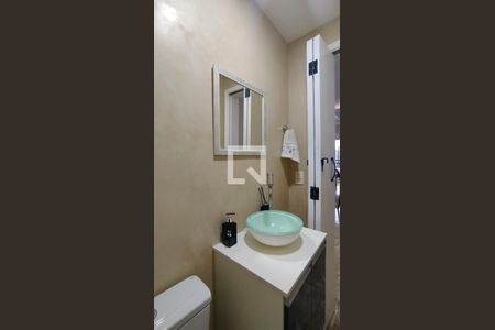 Apartamento à venda com 145m², 3 quartos e 3 vagas Apartamento à venda com 145m², 3 quartos e 3 vagasLavabo