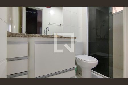 Apartamento à venda com 145m², 3 quartos e 3 vagas Apartamento à venda com 145m², 3 quartos e 3 vagasBanheiro da Suíte 1