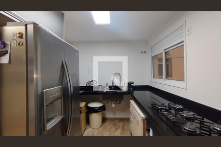 Apartamento à venda com 145m², 3 quartos e 3 vagas Apartamento à venda com 145m², 3 quartos e 3 vagasCozinha