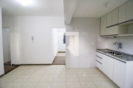 Cozinha de apartamento para alugar com 3 quartos, 110m² em Cidade Nova, Belo Horizonte