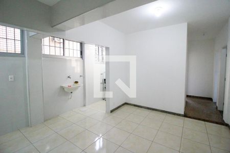 Cozinha de apartamento para alugar com 3 quartos, 110m² em Cidade Nova, Belo Horizonte