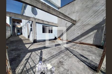 Frente  de casa à venda com 3 quartos, 175m² em Jardim Baruch, Guarulhos