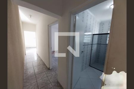 Corredor de casa à venda com 3 quartos, 175m² em Jardim Baruch, Guarulhos