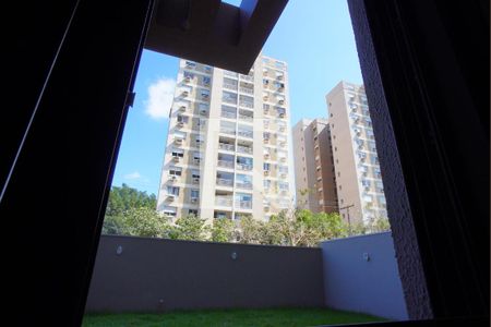 Quarto  de apartamento à venda com 2 quartos, 150m² em Jardim Lindóia, Porto Alegre