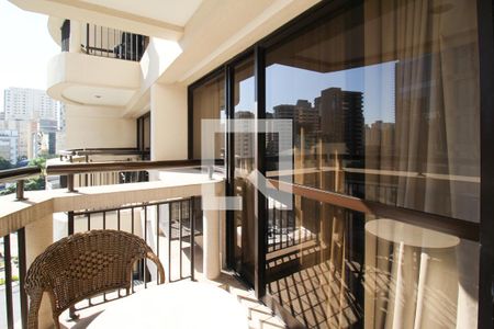 Varanda  de apartamento à venda com 1 quarto, 47m² em Itaim Bibi, São Paulo