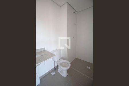 Banheiro da Suíte de kitnet/studio para alugar com 1 quarto, 28m² em Pinheiros, São Paulo