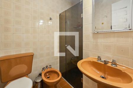 Apartamento para alugar com 76m², 2 quartos e 1 vaga Apartamento para alugar com 76m², 2 quartos e 1 vagaBanheiro da suíte