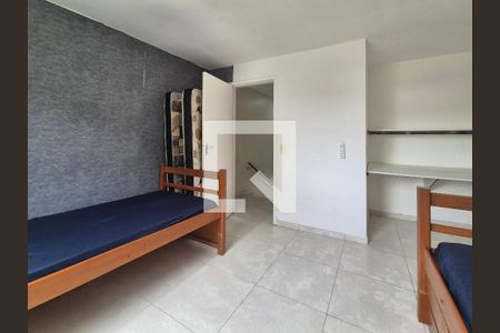 Quarto 1 de casa de condomínio para alugar com 3 quartos, 160m² em Vargem Grande, Rio de Janeiro