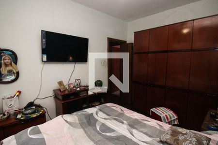 Quarto 1 de apartamento à venda com 2 quartos, 100m² em Azenha, Porto Alegre