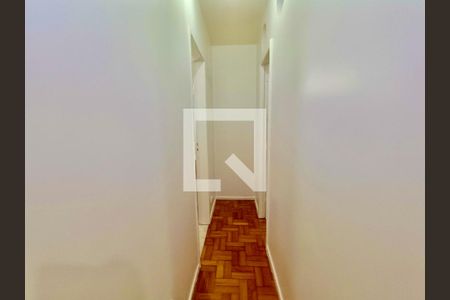 Corredor  de apartamento à venda com 1 quarto, 47m² em Copacabana, Rio de Janeiro