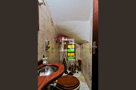 Lavabo de casa à venda com 3 quartos, 110m² em Jardim Santo Elias, São Paulo
