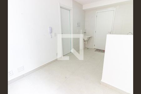 Sala/Cozinha de apartamento para alugar com 1 quarto, 29m² em Brás, São Paulo