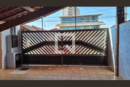 Sala vista de casa para alugar com 2 quartos, 165m² em Caiçara, Praia Grande