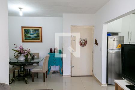 Sala de apartamento à venda com 2 quartos, 53m² em Vila Nova, Porto Alegre