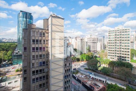 Vista da Sala de apartamento à venda com 2 quartos, 178m² em Jardim Paulistano, São Paulo