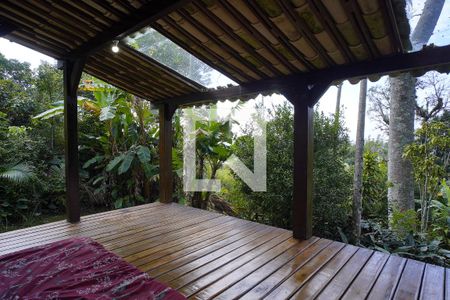 Sala - Vista de casa para alugar com 4 quartos, 125m² em Lagoa da Conceição, Florianópolis