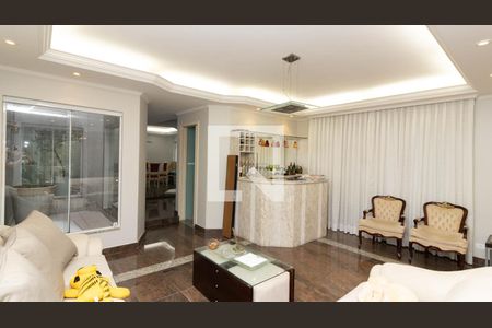 Sala de casa para alugar com 3 quartos, 430m² em Cidade Patriarca, São Paulo