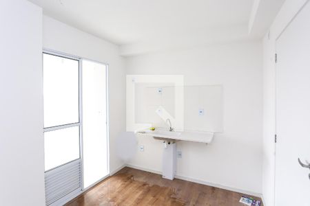 Sala / cozinha de apartamento para alugar com 2 quartos, 31m² em Vila Sônia, São Paulo